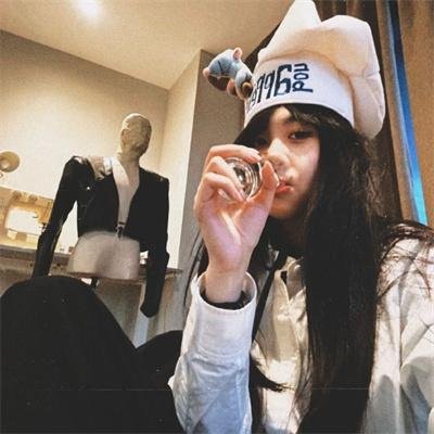 危机中的女人